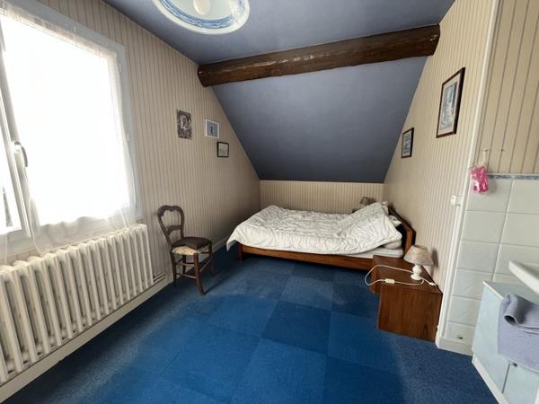 Maison à vendre 182 069 € Dangé-Saint-Romain 9 p 272 m² DPE E