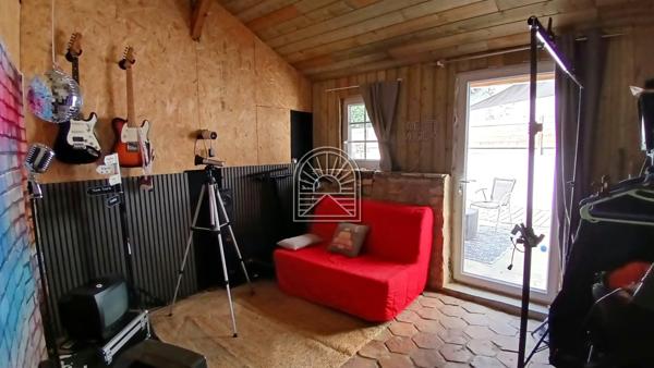 Maison 4 pièce(s) 2 chambre(s) 94 m²