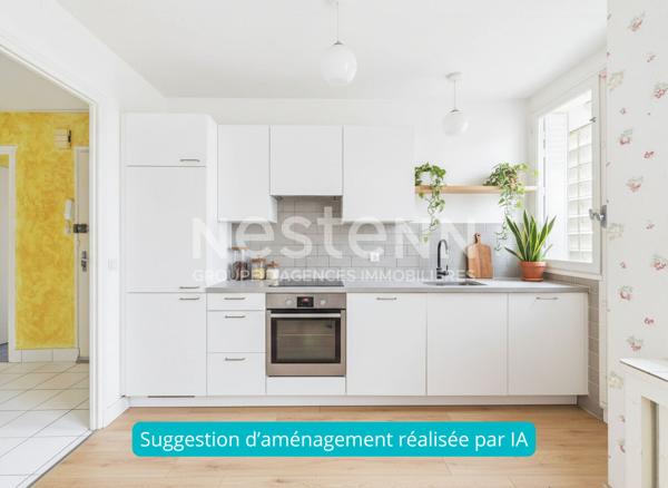 A vendre à Aurillac, aux Alouettes, en face du centre commercial, Appartement de type 4 d'une surface d'environ 83 m² avec balcon cave et garage