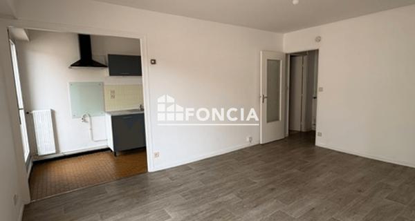 À vendre Studio 32 m² - Charleville-mézières 08000