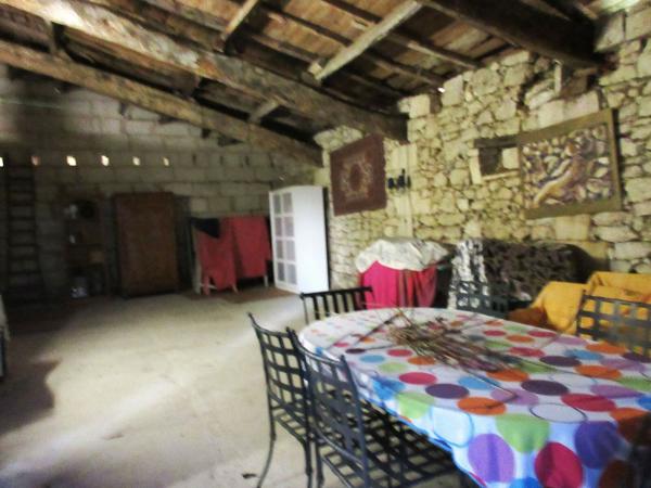 Spacieuse maison en pierre