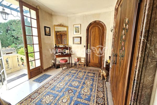 Maison à vendre 10 pièces de 250 m² à Conflans-Sainte-Honorine