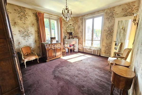 Maison à vendre 10 pièces de 250 m² à Conflans-Sainte-Honorine