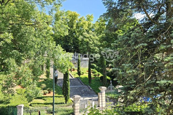 Maison à vendre 10 pièces de 250 m² à Conflans-Sainte-Honorine