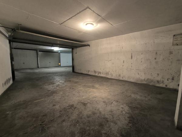 Parking / box Lyon