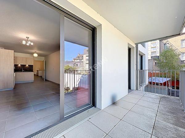 Appartement - Copropriété récente - Balcon - jardin commun