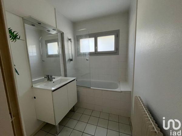 Location appartement 4 pièces 96 m² Écully