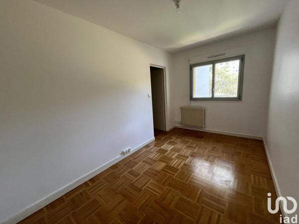 Location appartement 4 pièces 96 m² Écully