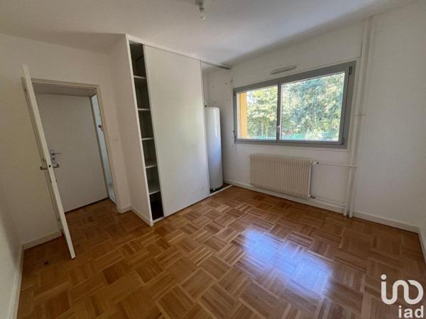 Location appartement 4 pièces 96 m² Écully