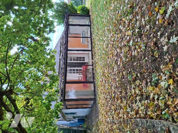 Maison d'habitation sur 978 m² de terrain