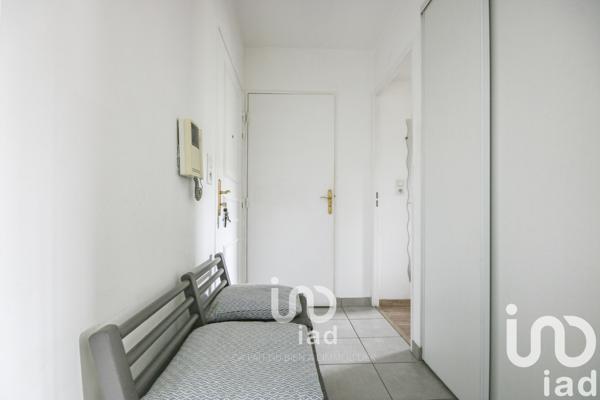 Appartement à vendre 2 pièces 40 m² Saint-Léger-du-Bourg-Denis