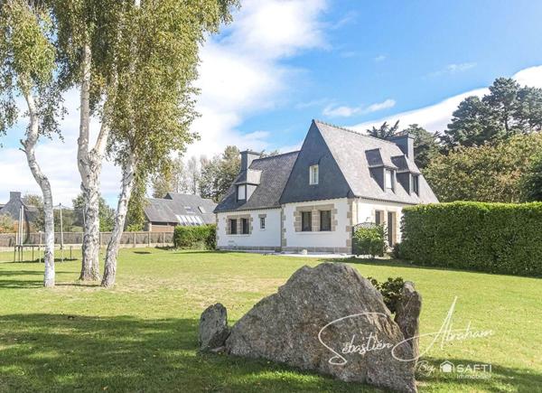 Vue mer, terrain d'exception — la Bretagne comme vous l'imaginiez.