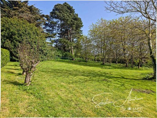 Vue mer, terrain d'exception — la Bretagne comme vous l'imaginiez.