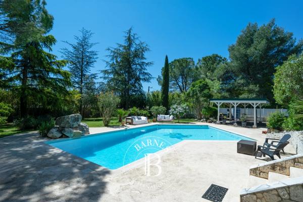 Castelnau-le-Lez, Maison 5 Chambres -  230 m² à vendre