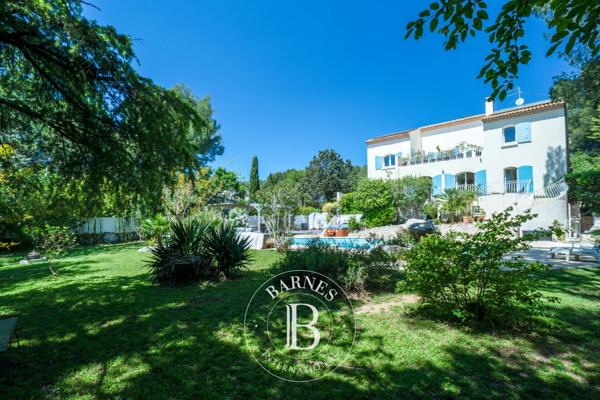 Castelnau-le-Lez, Maison 5 Chambres -  230 m² à vendre