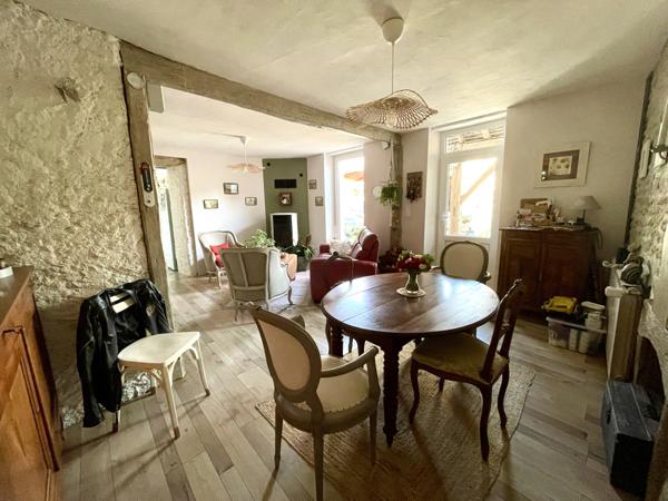 Maisse (91720) Maison 2 chambres, avec dépendance