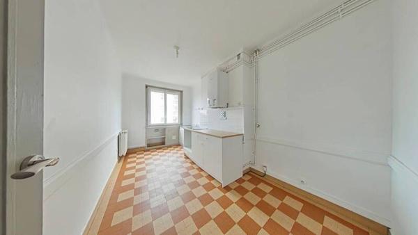Appartement 4 pièces                                        - 42000 Saint-Étienne Réf : 12688