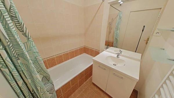 Appartement 2 pièces                                        - 42000 Saint-Étienne Réf : 13134