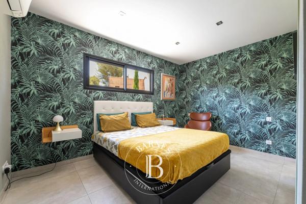 Gémenos, Villa 2 Chambres -  185 m² à vendre