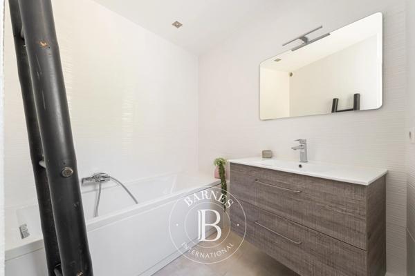 Gémenos, Villa 2 Chambres -  185 m² à vendre