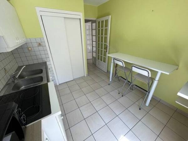 Appartement 2 pièces                                        - 42000 Saint-Étienne Réf : 12753