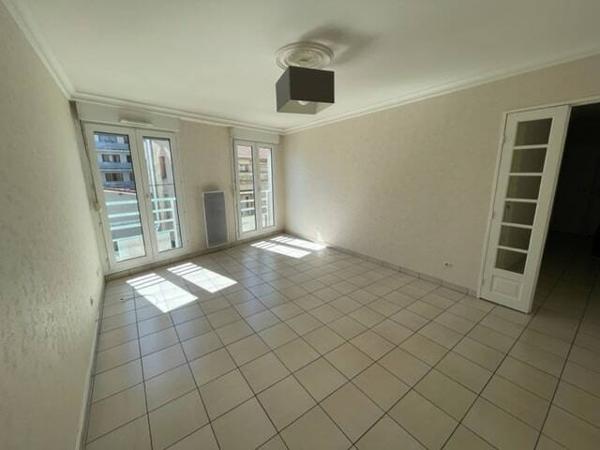Appartement 2 pièces                                        - 42000 Saint-Étienne Réf : 12753