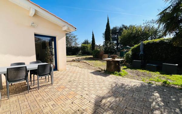 Maison à vendre    4 pièces • 117,97 m2 Écully