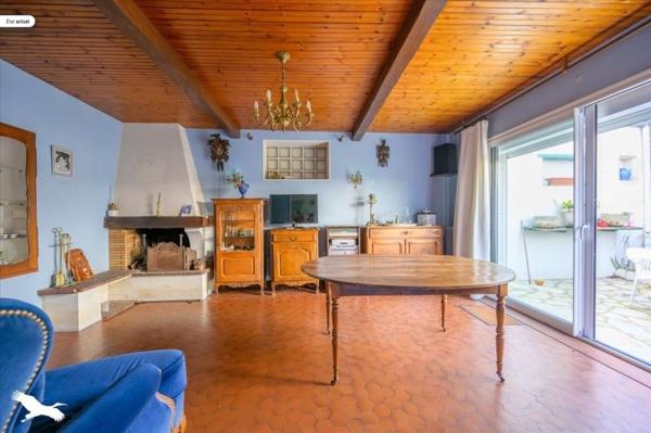 Maison 472 500 € La Flotte 4 p 93 m² DPE F