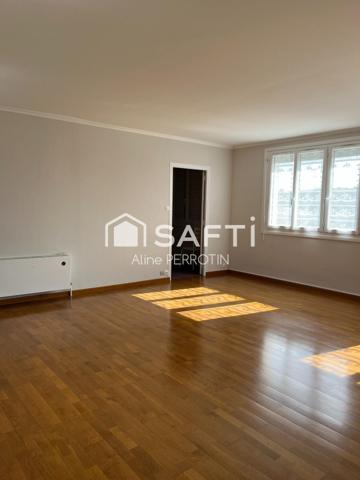 T3 lumineux de 85 m² à Sablé-sur-Sarthe !
