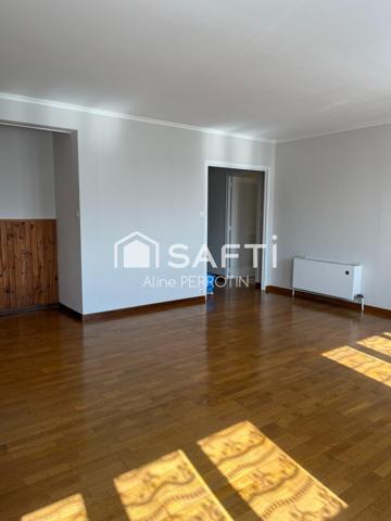 T3 lumineux de 85 m² à Sablé-sur-Sarthe !