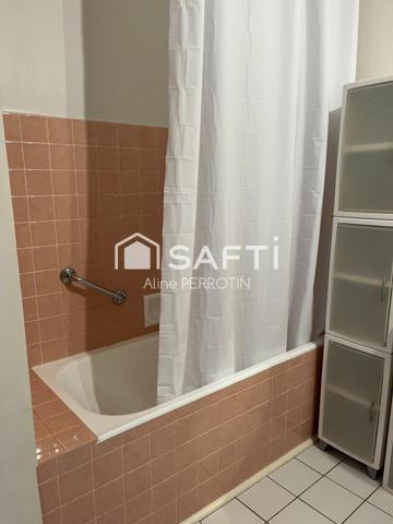 T3 lumineux de 85 m² à Sablé-sur-Sarthe !