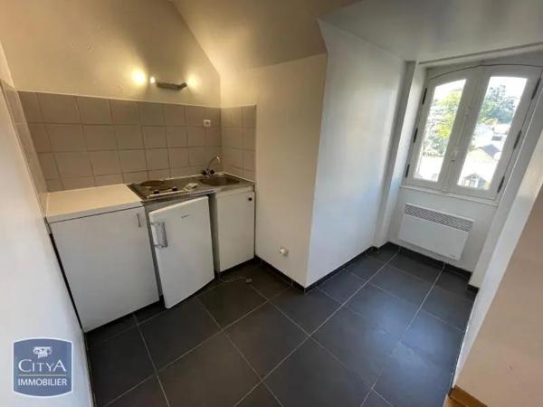 Appartement à louer 2 pièces 44.18m² Blois (41000)