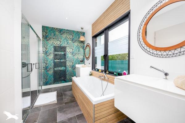 Maison à vendre |  Le Haillan |  8 pièces | 260 m²