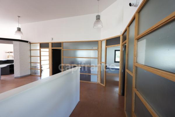 Local commercial de 250 m² avec grande visibilité zone commerciale N°1 – Chasseneuil-du-Poitou (86360)