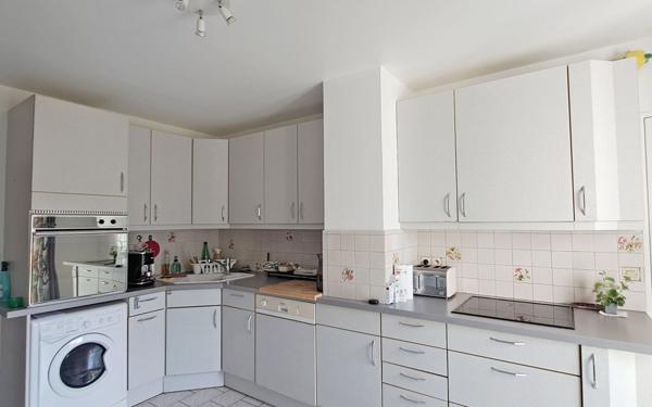 Appartement à louer    3 pièces •  Fontainebleau