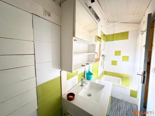 Appartement 27m2, Avignon intra-muros.