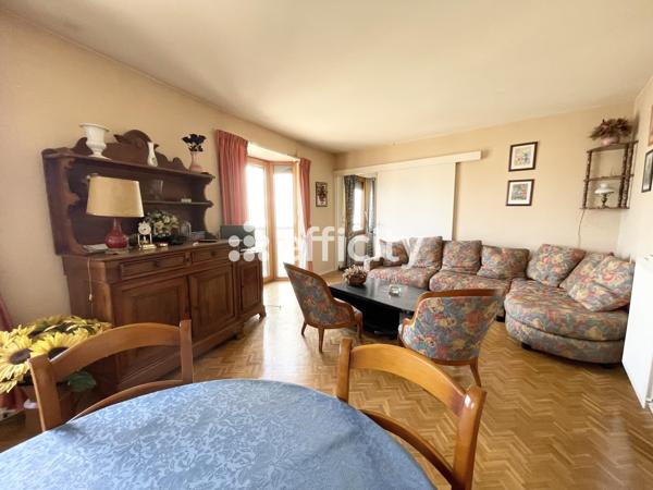 Appartement
         2 pièces
        - 40 m² Exclusivité 149 000 € *