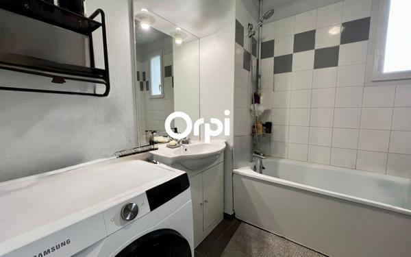 Appartement à vendre    3 pièces • 57,90 m2 Sallaumines