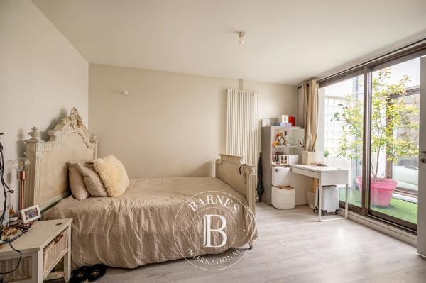 Asnières-sur-Seine, Maison 6 Chambres -  243 m² à vendre