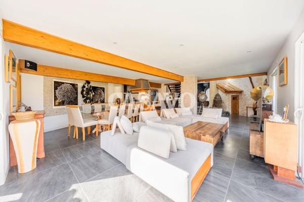 Vente Maison 6 pièces de 220m² - 33680 Lacanau