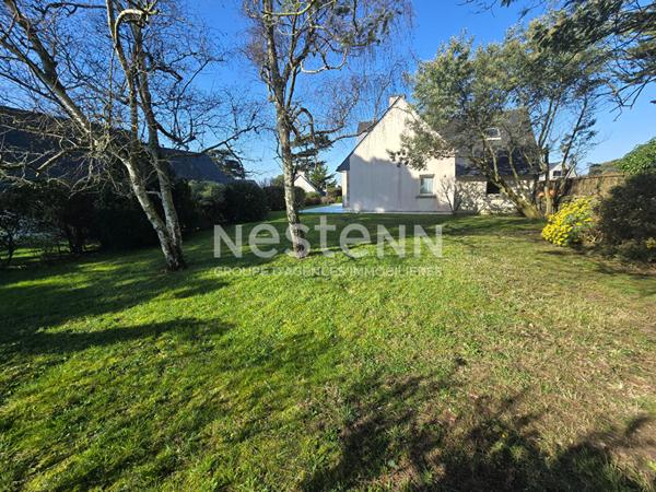 Maison d'Exception à Vendre à Saint Gildas de Rhuys - Vue Jardin et aperçu Océan