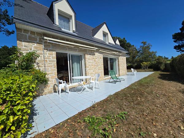 Maison d'Exception à Vendre à Saint Gildas de Rhuys - Vue Jardin et aperçu Océan