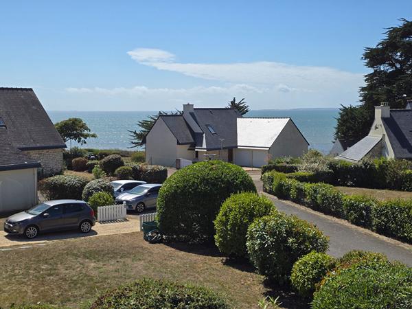 Maison d'Exception à Vendre à Saint Gildas de Rhuys - Vue Jardin et aperçu Océan