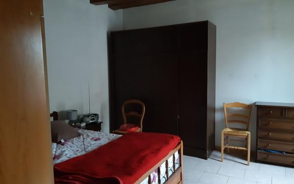 Maison à vendre    3 pièces •  Onzain