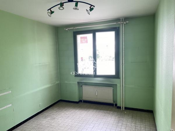 APPARTEMENT T4 ST PRIEST 87 m2