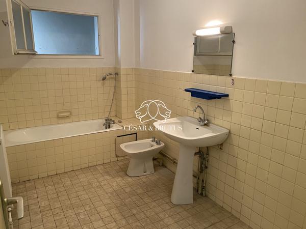 APPARTEMENT T4 ST PRIEST 87 m2