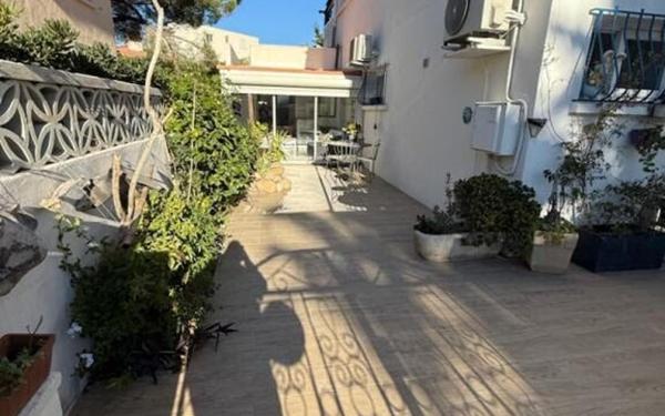 Appartement à vendre    4 pièces •  Saint-Cyprien