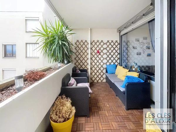 Joli T3 avec balcon, cave et parking