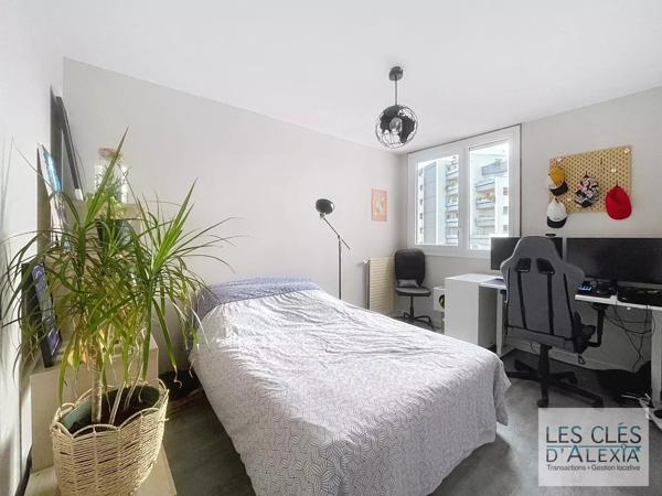 Joli T3 avec balcon, cave et parking