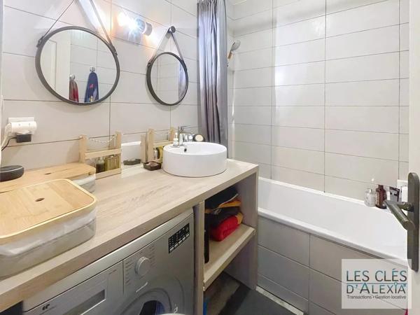 Joli T3 avec balcon, cave et parking